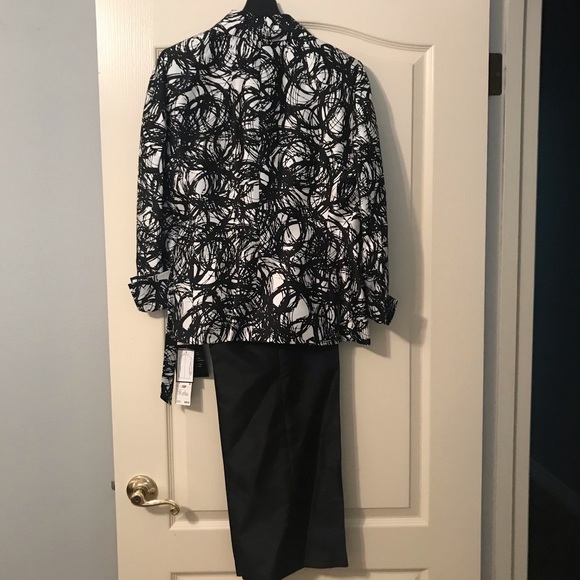 Le Suit Pant and Jacket Set- NWT - Picture 9 of 11